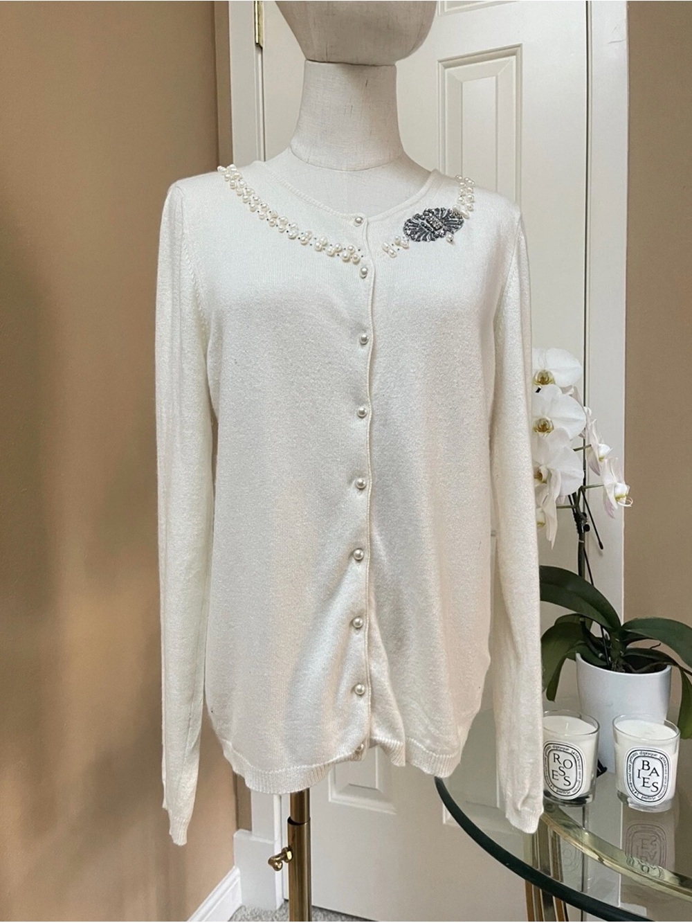 Blumarine Cashmere Cardigan Sweater IT 46 Ivory Pearl Beaded Crystal Italy